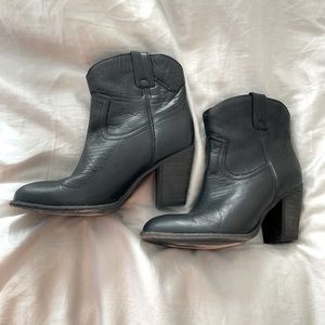 Frye heel ankle boots, black, size 7